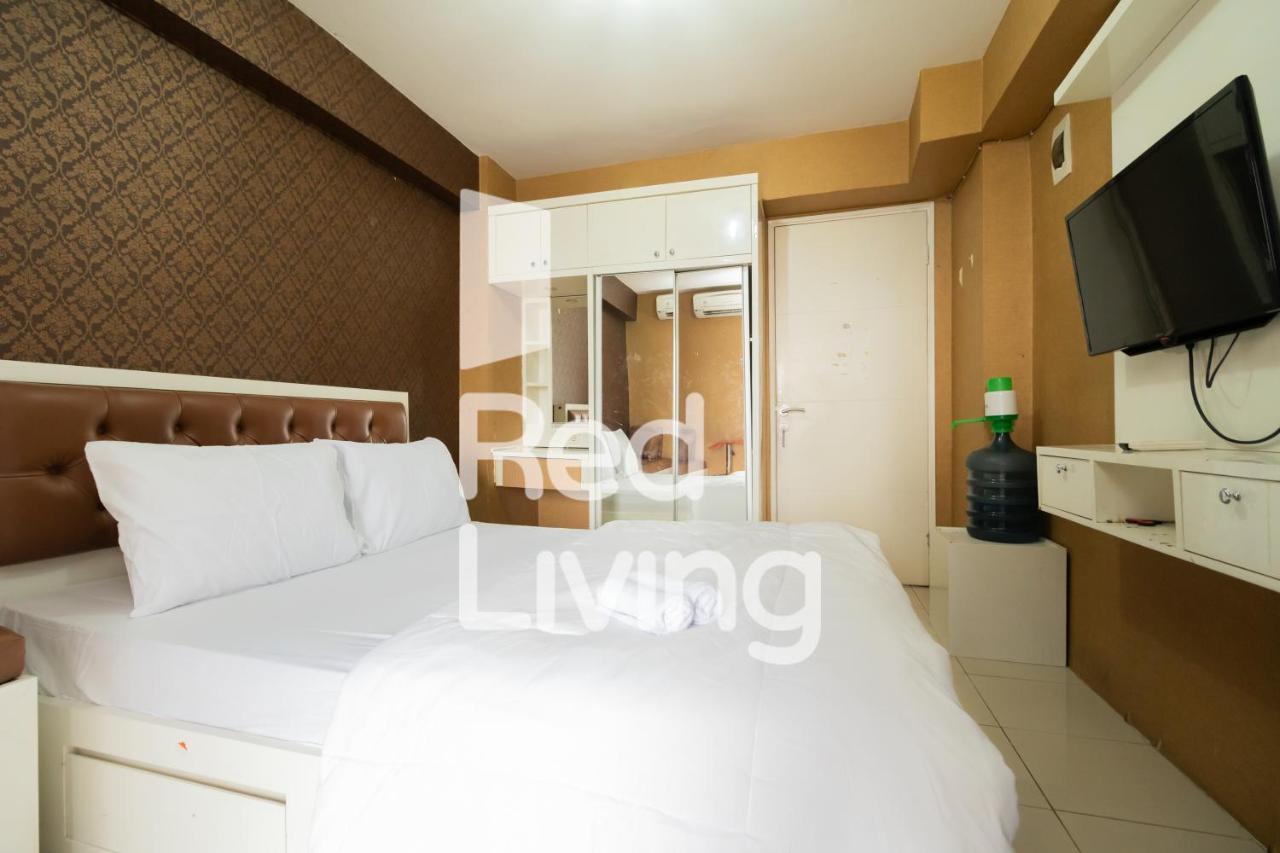 Redliving Apartemen Bassura City - Vina Tan Tower Flamboyan Джакарта Экстерьер фото