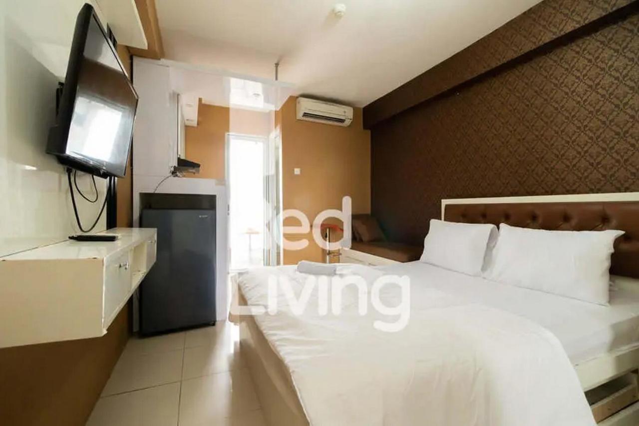 Redliving Apartemen Bassura City - Vina Tan Tower Flamboyan Джакарта Экстерьер фото
